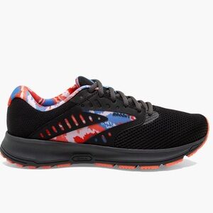 Brooks -Range 2 Black and Vibrant performance shoe. Size 7